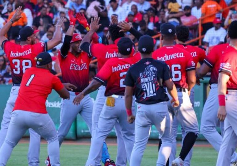 Escogido vence a los Toros y se ponen a una victoria para ser campeones
