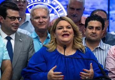 Gobernadora de Puerto Rico recuerda que exgobernadora que indultó Trump alegó culpabilidad