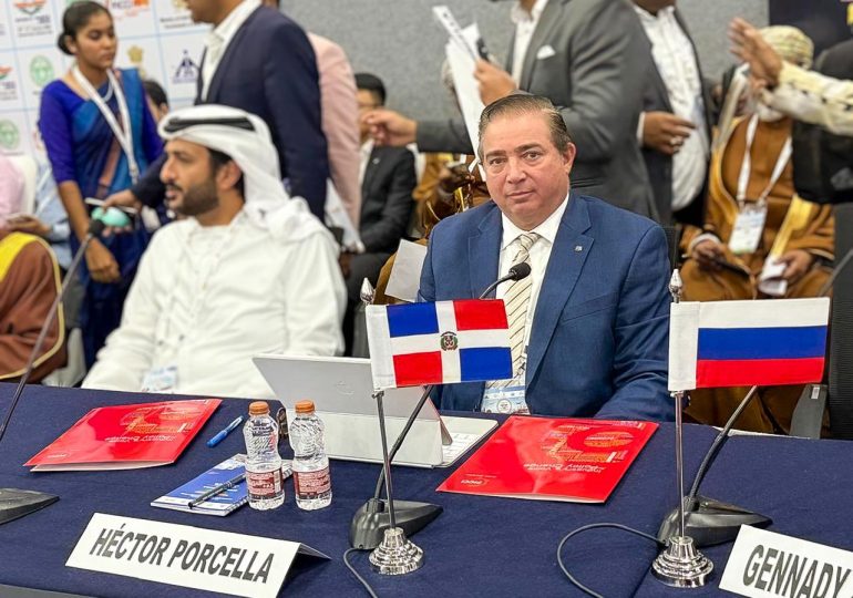 RD promueve la liberalización aérea y el fortalecimiento de la carga en foro internacional en la India