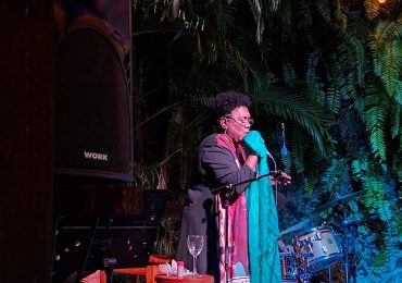 Xiomara Fortuna celebra su historia musical en Casa de Teatro junto a nuevas generaciones