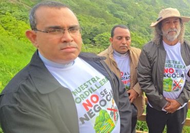 Abel Martínez respalda defensa ambiental del Pico Diego de Ocampo y advierte sobre alto costo ecológico de explotaciones extractivas