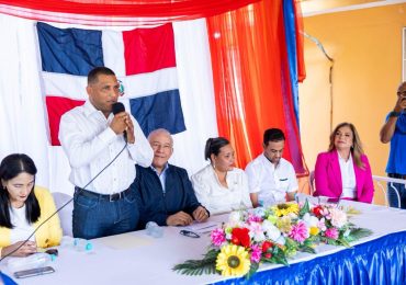 Gobierno entrega más de RD$85 millones para  construcción de obras en Azua