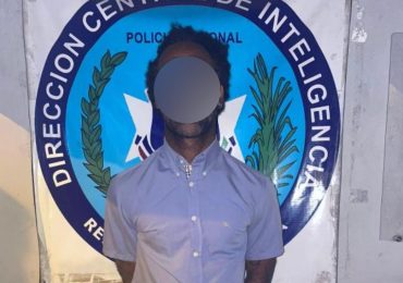 Policía Nacional junto al Ministerio Público apresa a hombre por amenazas contra el Metro de Santo Domingo