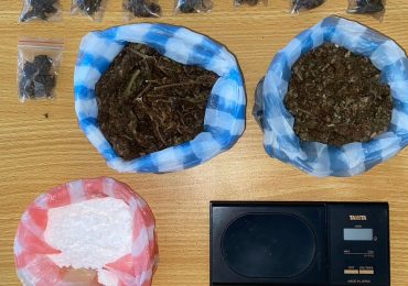 Policía retira de las calles varias armas ilegales y ocupa sustancias narcóticas en Villa Mella, SDN