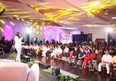 PLD pide un minuto de silencio por el fallecimiento de Ramón Alburquerque