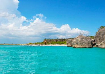 Pedernales se proyecta como destino estratégico en FITUR 2026