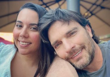 Julián Gil felicita a su hija Nicole tras cumplir 39 años