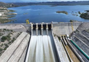 INDRHI realiza con éxito pruebas en compuertas y otros componentes de la presa Montegrande