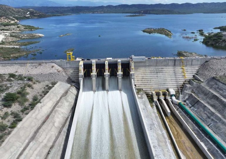 Video | INDRHI realiza con éxito pruebas en compuertas y otros componentes de la presa Montegrande