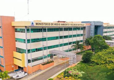 Ministerio de Medio Ambiente resalta permisos otorgados para desarrollo de proyectos