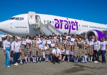 Arajet impulsa el interés por la aviación con una nueva edición de “Piloto por un Día”