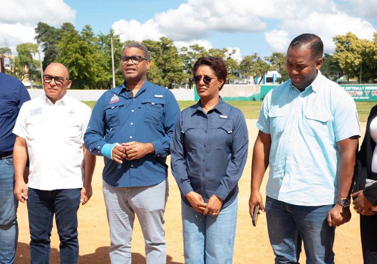 Propeep y Desarrollo Barrial supervisan y coordinan intervenciones del “Gobierno Contigo” en La Altagracia