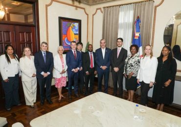Representantes del Banco Mundial destacan estabilidad y crecimiento sostenido de la República Dominicana tras visita al presidente Abinader