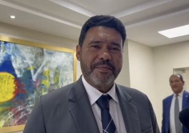 Cholitín a Pacheco: "La Cámara de Diputados no era el escenario adecuado para referirse a cancelaciones"