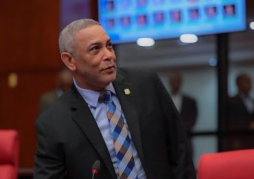 Franklin Romero cuestiona destitución de Rafael Feliz y llama a respetar el debido proceso