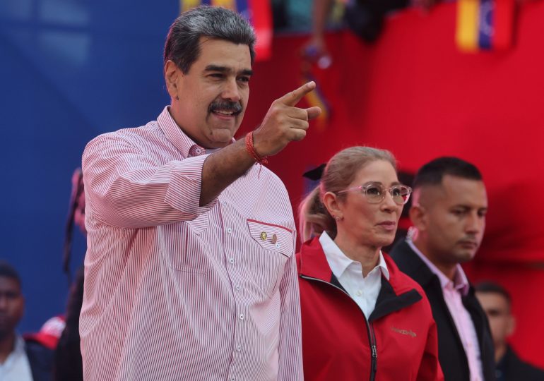 El Vaticano confirmó que intentó un acuerdo con Maduro para su exilio en Rusia