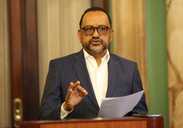 Nombran Antoliano Peralta ministro de Justicia, nuevo rol en el Poder Judicial