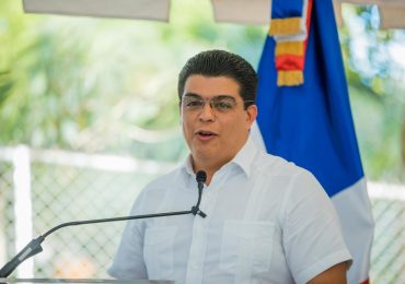 Fellito pide no tirar basura en las cañadas; encuentran hasta neveras, inodoros y bumpers