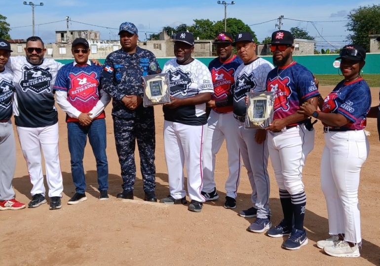 Delio Peña Retirados celebra su Séptimo Clásico de Softbol