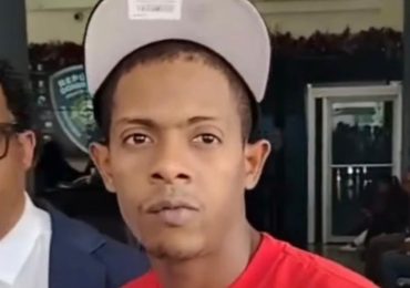 Policía Nacional informa entrega de hombre acusado de matar a una mujer en Villa Mella