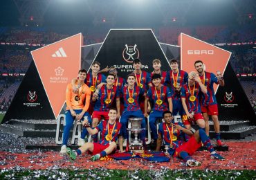 Jugadores del Barcelona convierten canción de Don Miguelo en su himno; Lamine Yamal baila durante festejo Supercopa