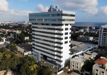 AIRD convoca a la XVII edición del Premio al Periodismo sobre la Industria Nacional George Arzeno Brugal