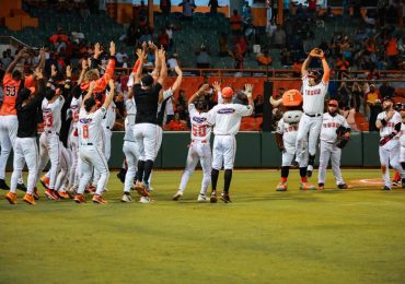 Yairo Muñoz mantiene a los Toros firme en el segundo lugar