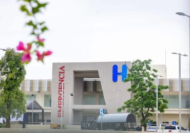 SNS informa se realizan cambios de plafones en Hospital Ángel María Gatón