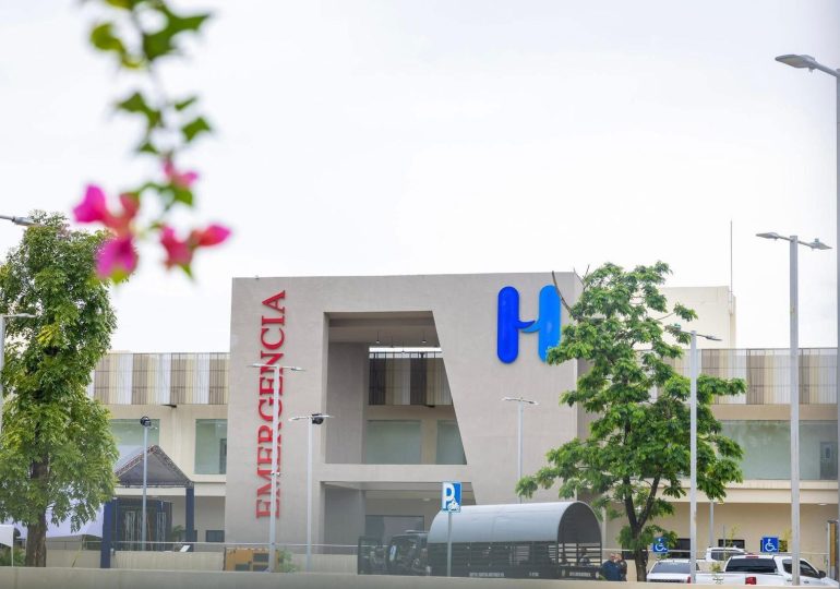 SNS informa se realizan cambios de plafones en Hospital Ángel María Gatón