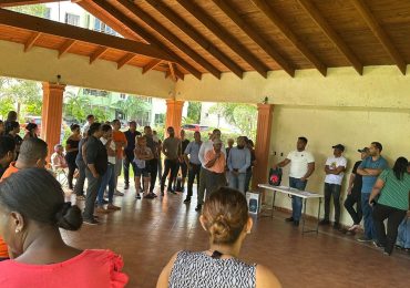 CAASD va a la comunidad y adelanta inicio trabajos rehabilitación tanque Juan Rafael