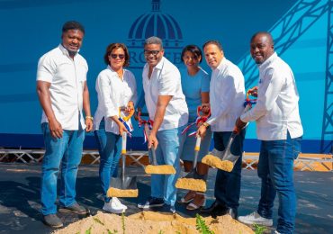 Propeep inicia construcción de la Plaza Comunitaria Chirino en Monte Plata
