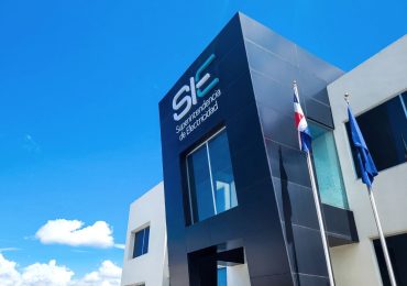 Superintendencia de Electricidad emite nuevo Reglamento de Generación Distribuida para impulsar la transición energética en el país