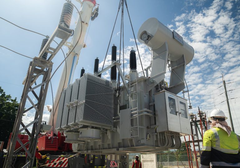 Edesur pone en servicio nuevo transformador de potencia en subestación Barahona