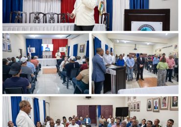 Federico Reynoso continúa ciclo de conferencias “Elecciones en tiempo de democracia” en el municipio de Navarrete provincia de Santiago