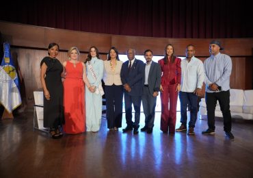 UASD impulsa jornada académica de concienciación sobre el autismo junto a Miss Universo