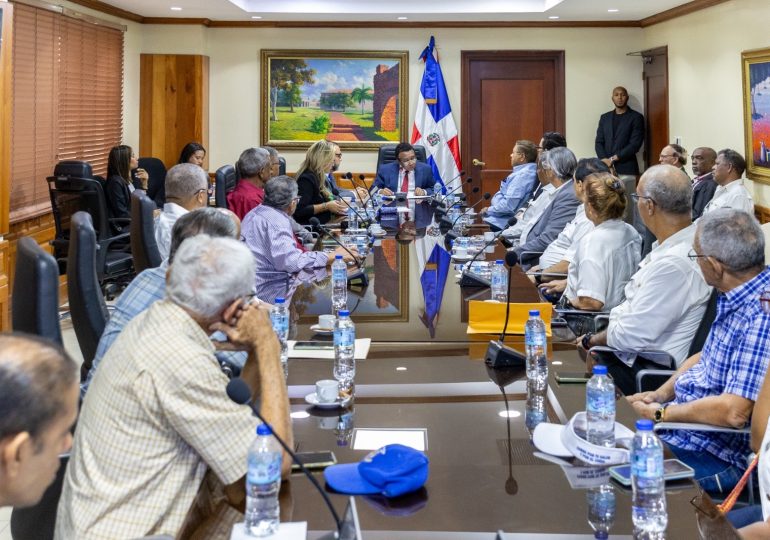 Contratistas impulsan ley para saldar deudas históricas del Estado