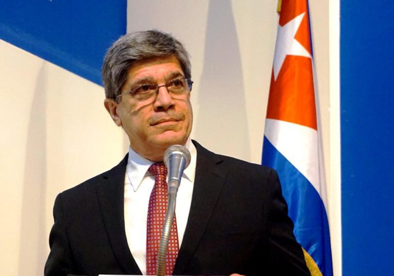 Fernández de Cossío denuncia el recrudecimiento del bloqueo al suministro de petróleo a Cuba