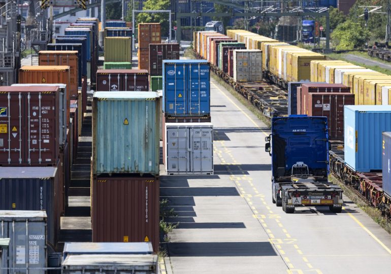 EE.UU. impondrá aranceles a ocho países europeos en febrero si no apoyan compra de Groenlandia