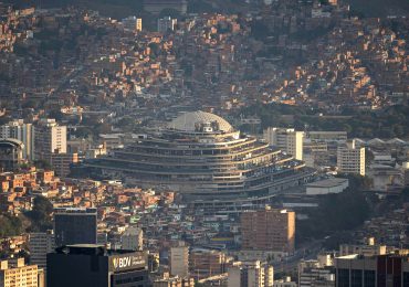 El Helicoide, la temida cárcel para presos políticos cuyo cierre propone Delcy Rodríguez