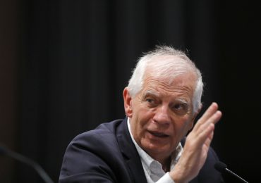 Borrell: "Trump quiere un gobierno títere en Venezuela como Putin en Ucrania"