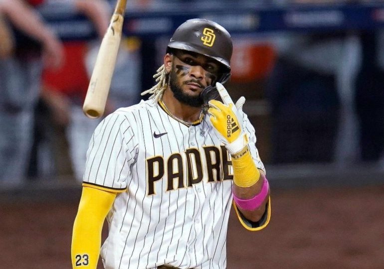 Video | Tatis Jr. cumple 27 años de edad y lo celebra en un ambiente familiar