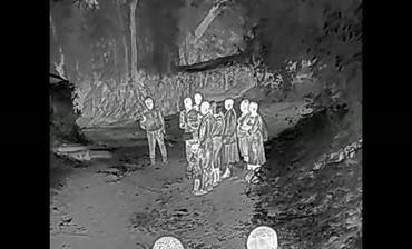 Video: Localizan grupo de haitianos indocumentados en operativo con drones en Elías Piña