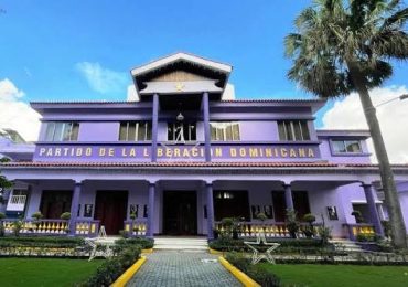 El PLD condena intervención militar estadounidense en Venezuela