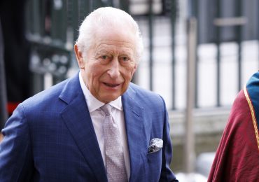 "La ley debe seguir su curso", dice Carlos III tras la detención de su hermano Andrés