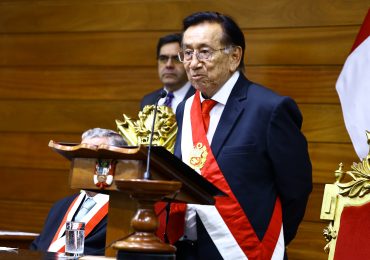 ¿Quién es José María Balcázar, el octavo presidente de Perú en 10 años de crisis política?