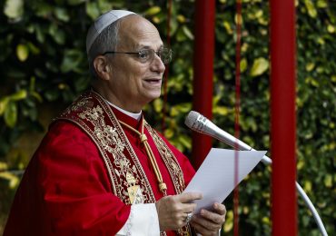 El papa pide dialogo entre Estados Unidos y Cuba para evitar el sufrimiento de los cubanos