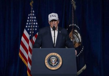 Trump anuncia una campaña sin final claro para acabar con el régimen iraní