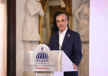 Abinader asegura Línea 2C del Metro cumple estándares de seguridad