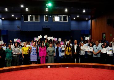 CIPAF y Fondo Canadá cierran exitosamente proyecto ImpulsaTEC beneficiando a 20 adolescentes de Haina con formación tecnológica integral