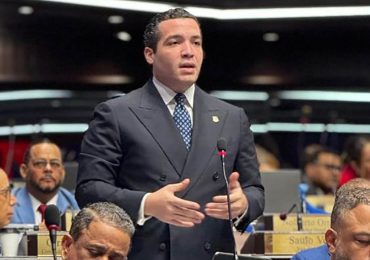 Charlie Mariotti Paz: RD lo tiene todo menos luz, ¿qué han hecho con los 90 mil millones de pesos que han tomado prestado?